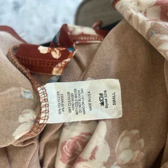 Entro brown Floral Maxi Dress with Belt - Picture 6 of 6